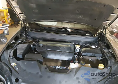 2019 Jeep Cherokee Latitude Plus 4X4 z USA, uszkodzony, nr VIN 1C4PJMLB9KD472323